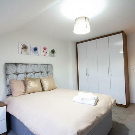 Holden Court Apartments - Apt 6 West Drayton  Buitenkant foto