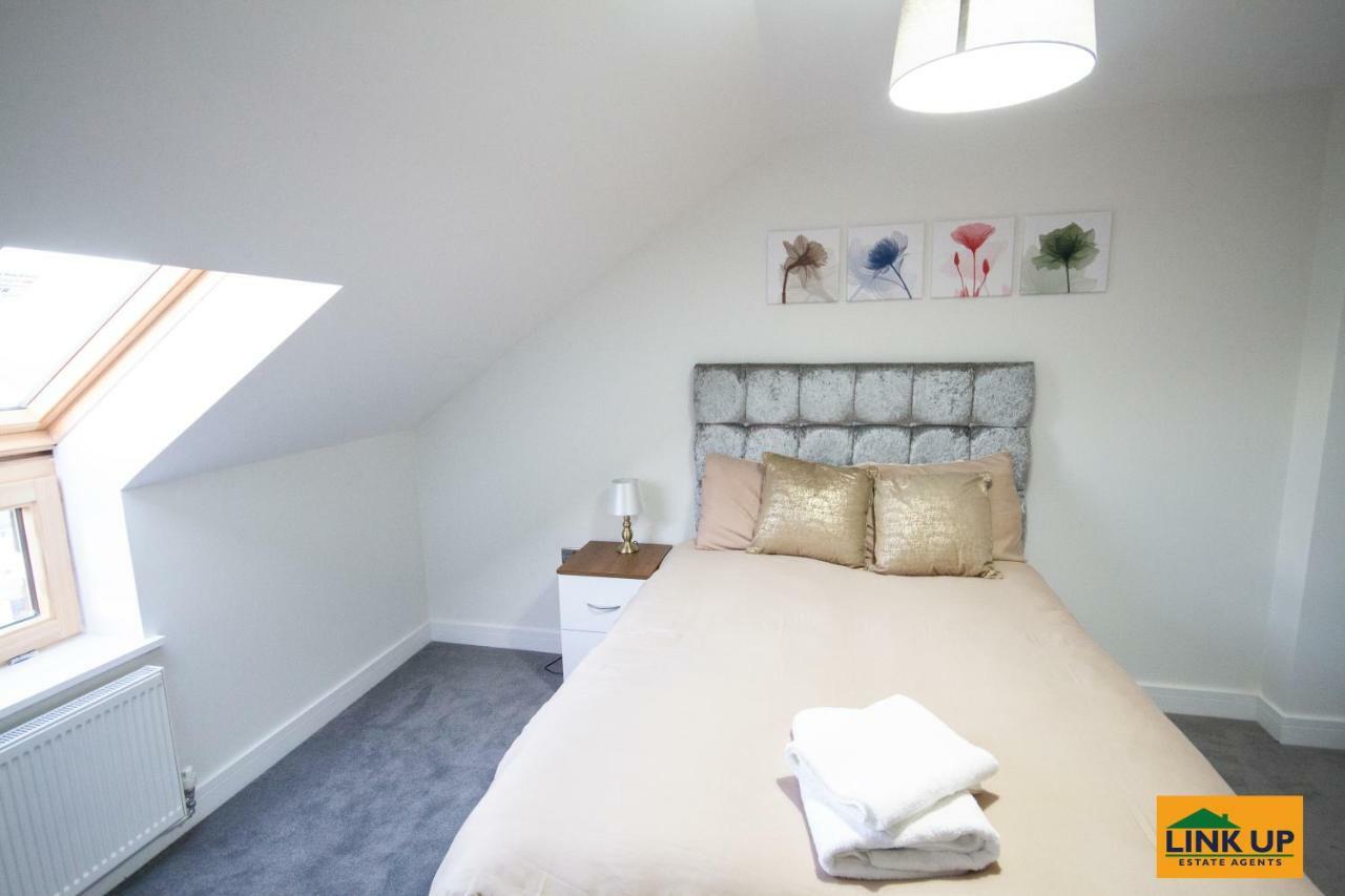 Holden Court Apartments - Apt 6 West Drayton  Buitenkant foto